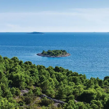 Obalkpkresimira Iv Ii * Betina (Sibenik-Knin)