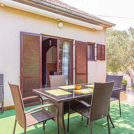 Ferienhaus Obalkpkresimira Iv Ii