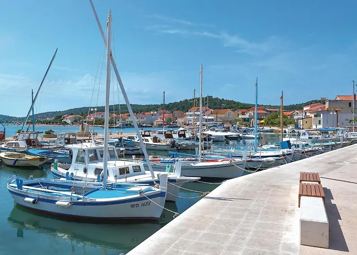 Obalkpkresimira Iv Ii Betina (Sibenik-Knin)