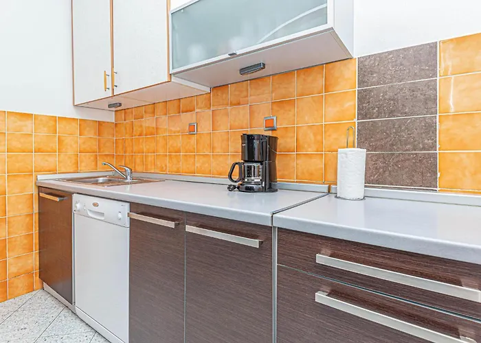 Obalkpkresimira Iv Ii 펜션